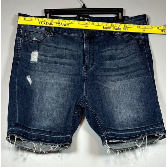 Celebrity Pink Bermuda Jean Shorts, High Rise Skinny, Distressed Hem , Size 18 - Picture 8 of 8
